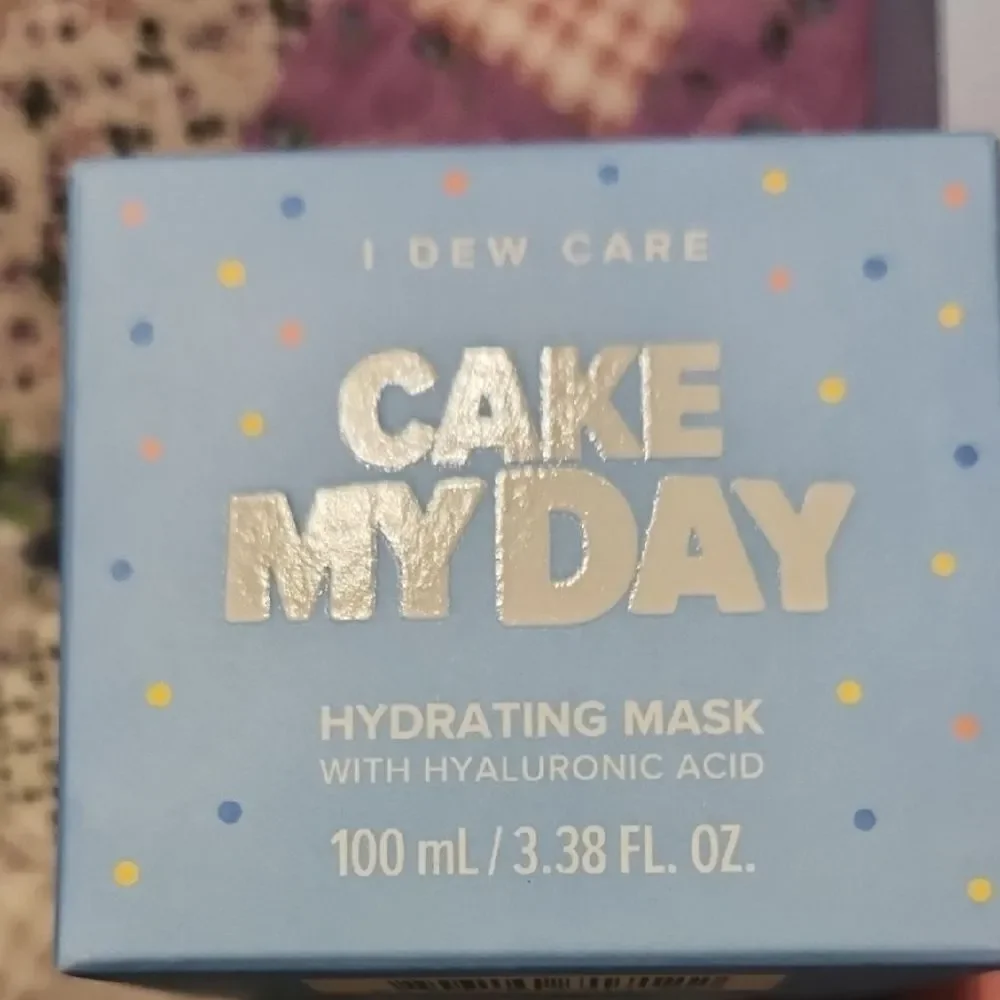 Cake My Day Hydrating Mask - Blue